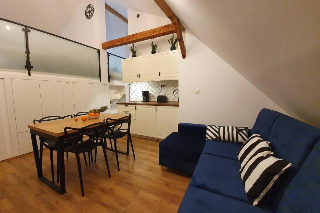 Koci Dom Loft Apartamento Wieliczka Exterior foto